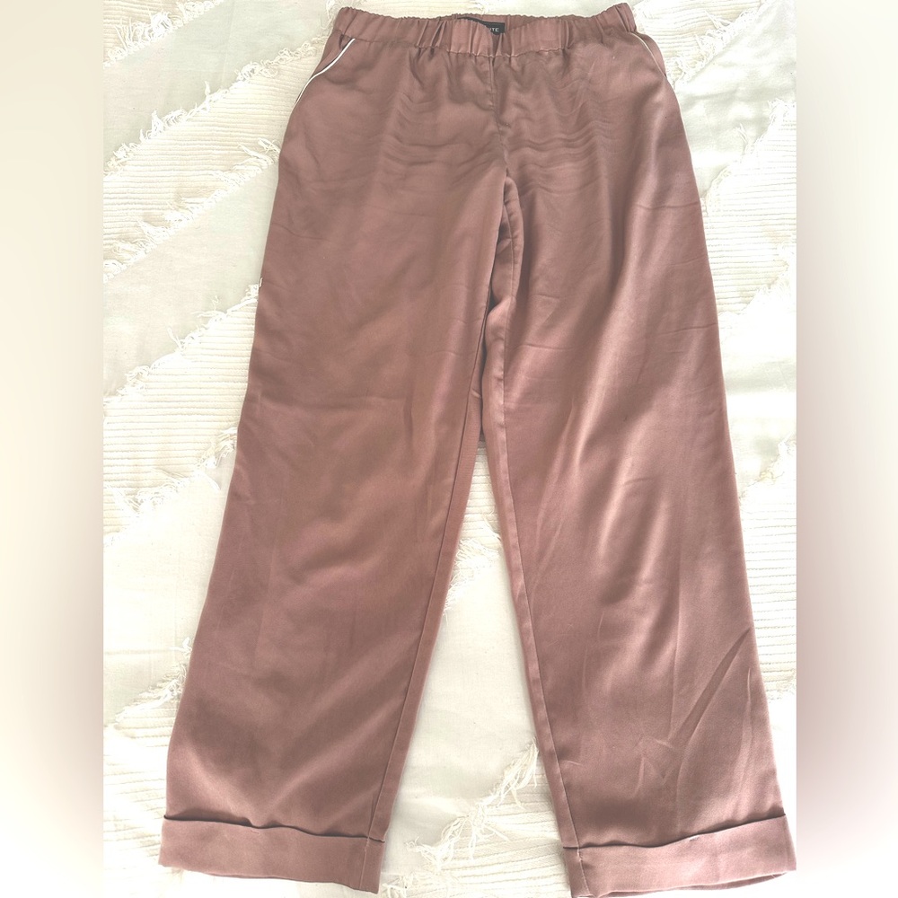 Pajama bottoms, matching top available